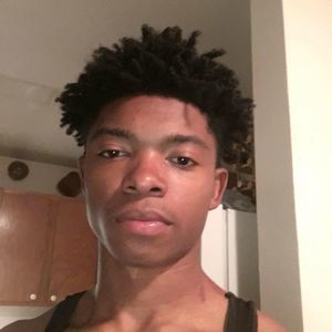 Meet your Posher, Aaron